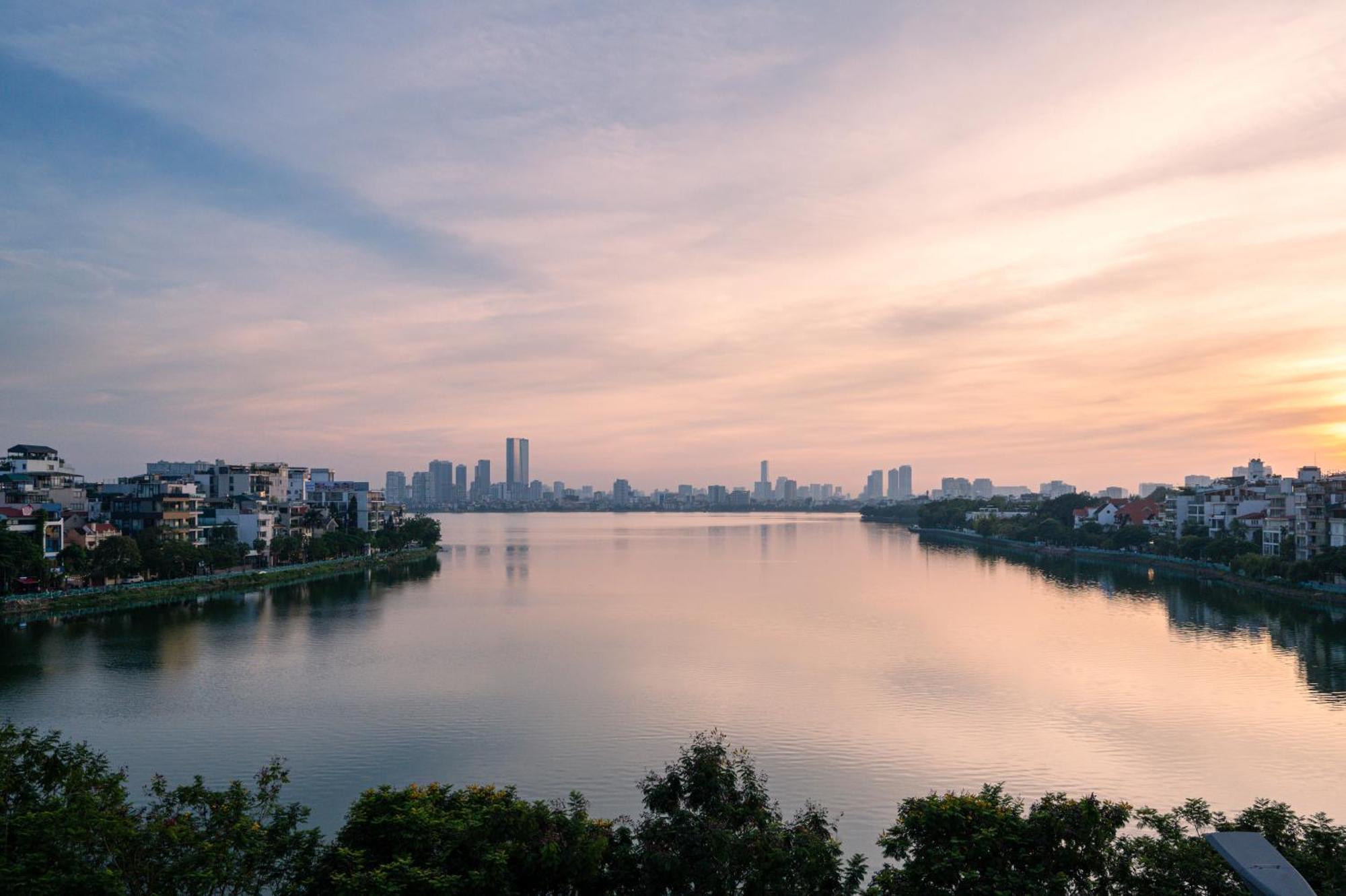 Luxe Paradise Suites Xuan Dieu Hanoi Zewnętrze zdjęcie